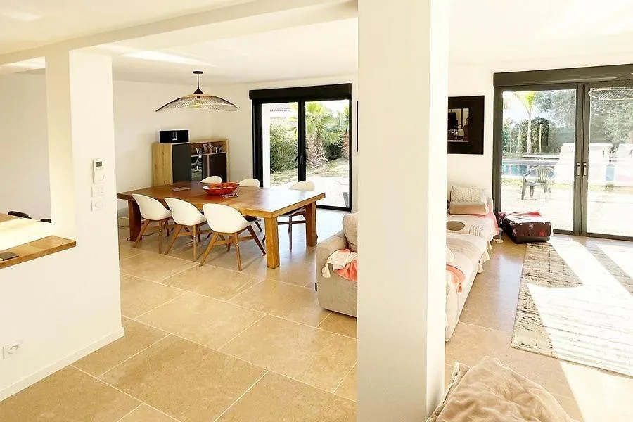Villa Mona Villeneuve-Loubet