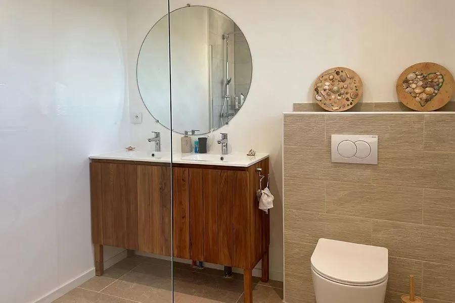 Villa Mona Villeneuve-Loubet 0*,  Frankrijk